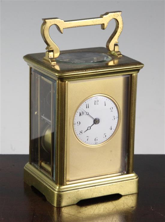 A French gilt brass carriage clock, 17cm